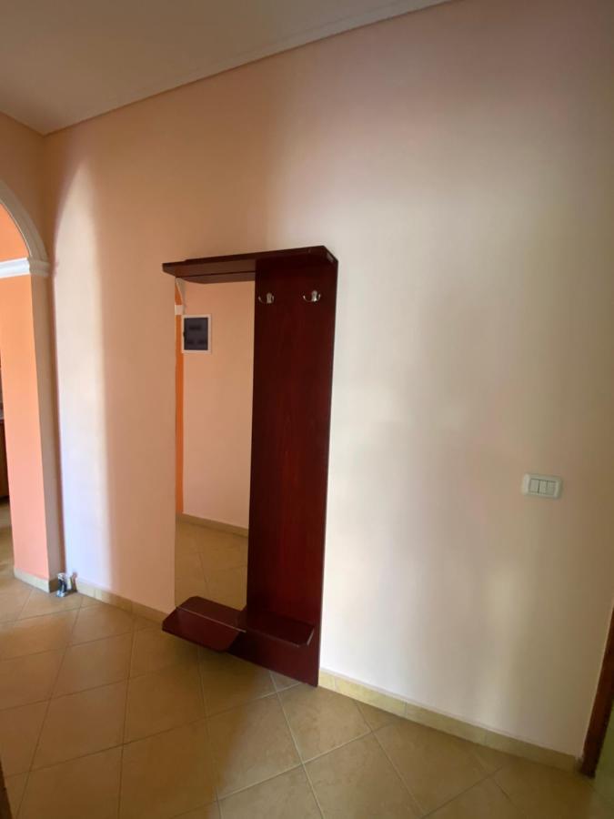 Noar Apartment ซารานเดอ ภายนอก รูปภาพ